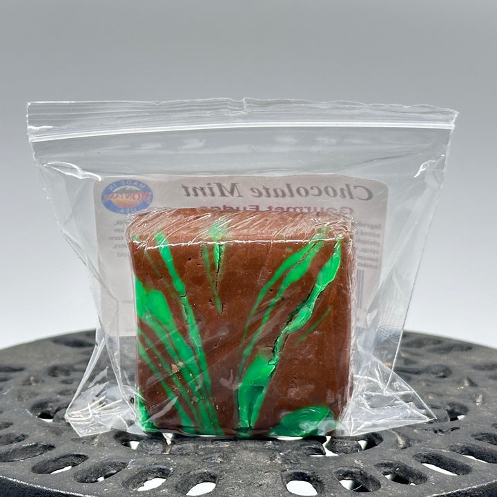 4 oz. package of Lolo Sweets Barn Gourmet Chocolate Mint Fudge, ingredients